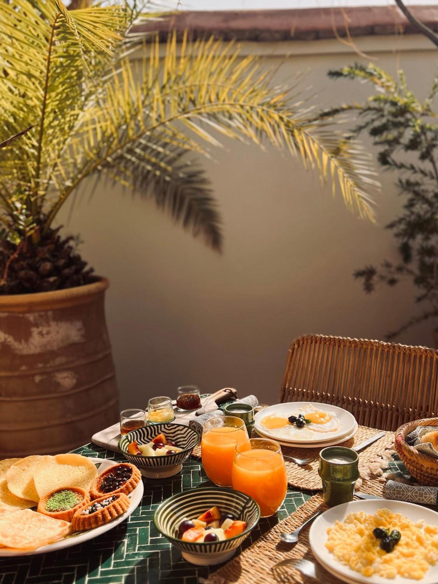 Riad Prive Sadaka Bassin Rooftop 마라케시 외부 사진